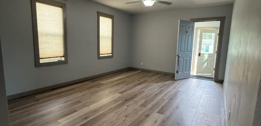 #1-1 bedroom apt-Bill & Lynna Speier 325 W Kemp