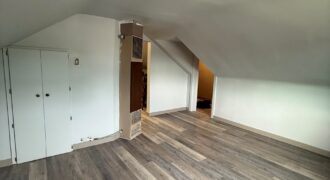 #3- 1 Bedroom Apartment – Bill & Lynna Speier 325 W. Kemp